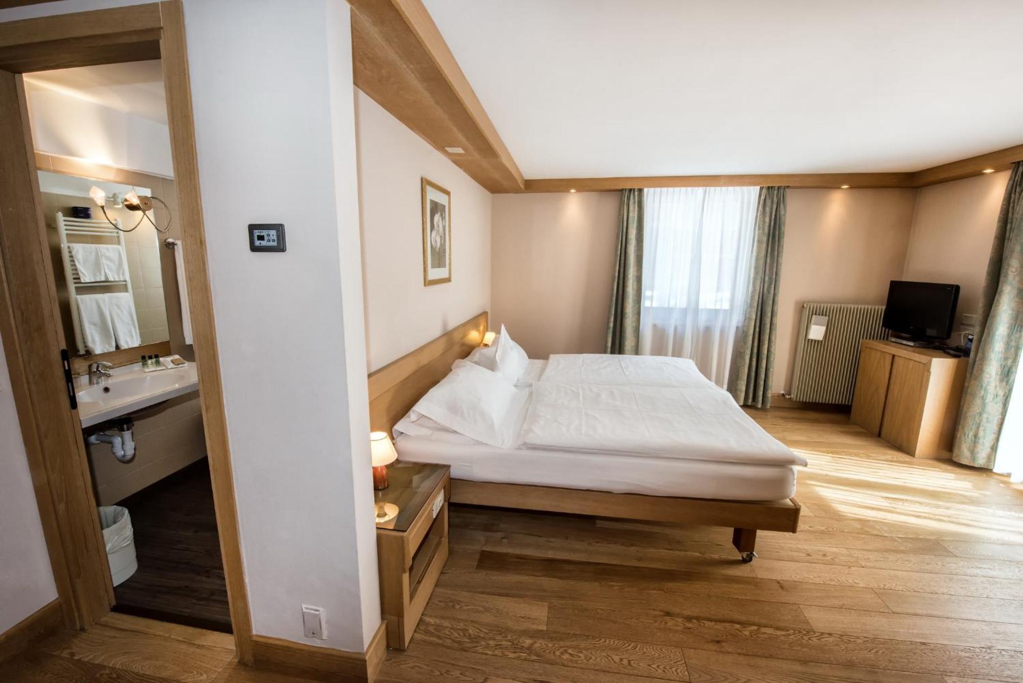 Sertorelli Sporthotel Breuil-Cervinia Bagian luar foto